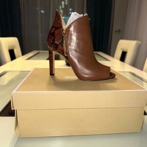MICHAEL Michael Kors Brown Peep-Toe Heeled Boots